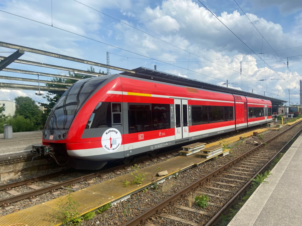 Der Kulturzug Berlin – Wrocław: Alles über den Tarif und Ihre Reisemöglichkeiten