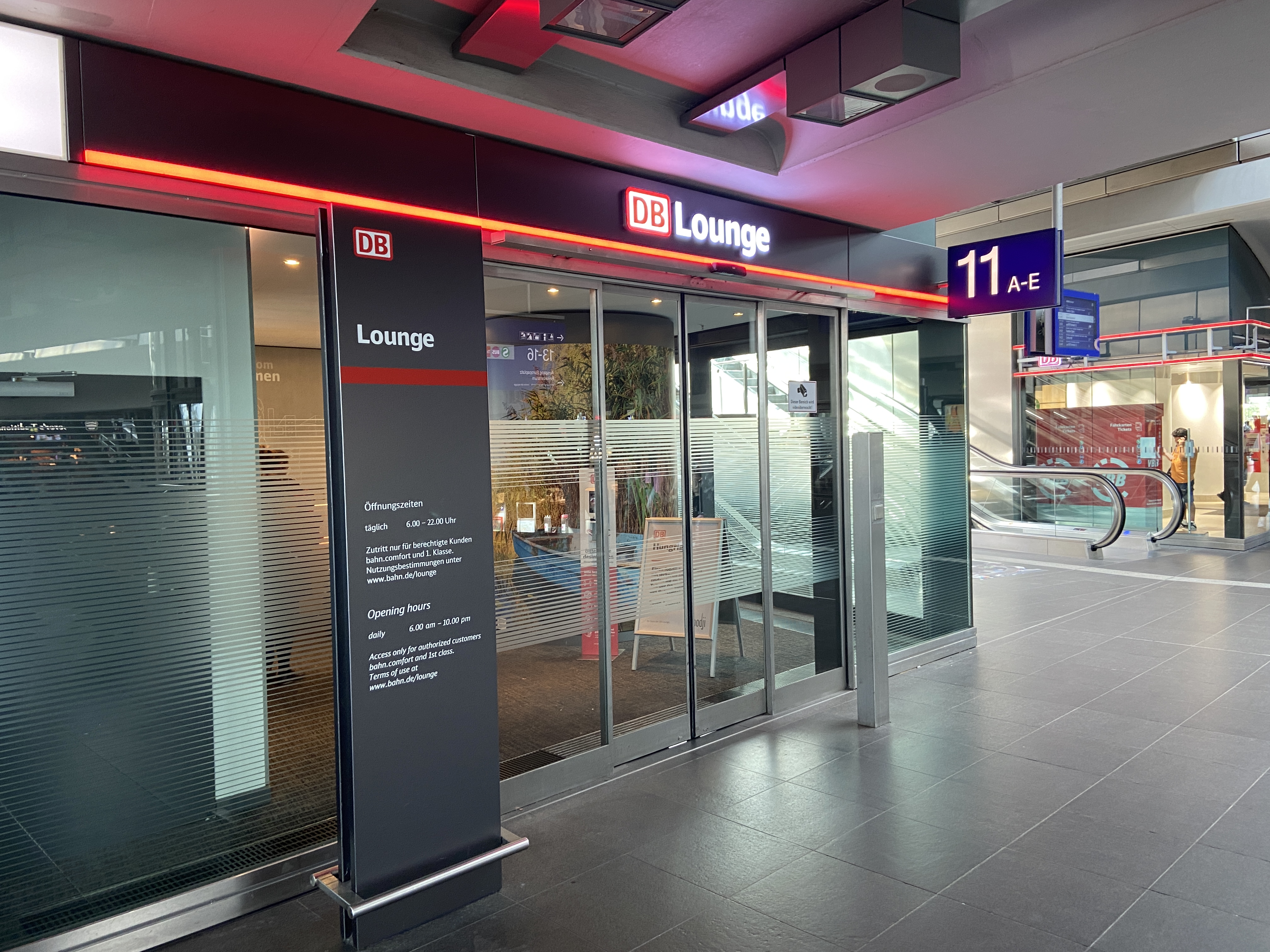 DB Comfort Lounge Berlin Hbf – Lohnt sich der Besuch?