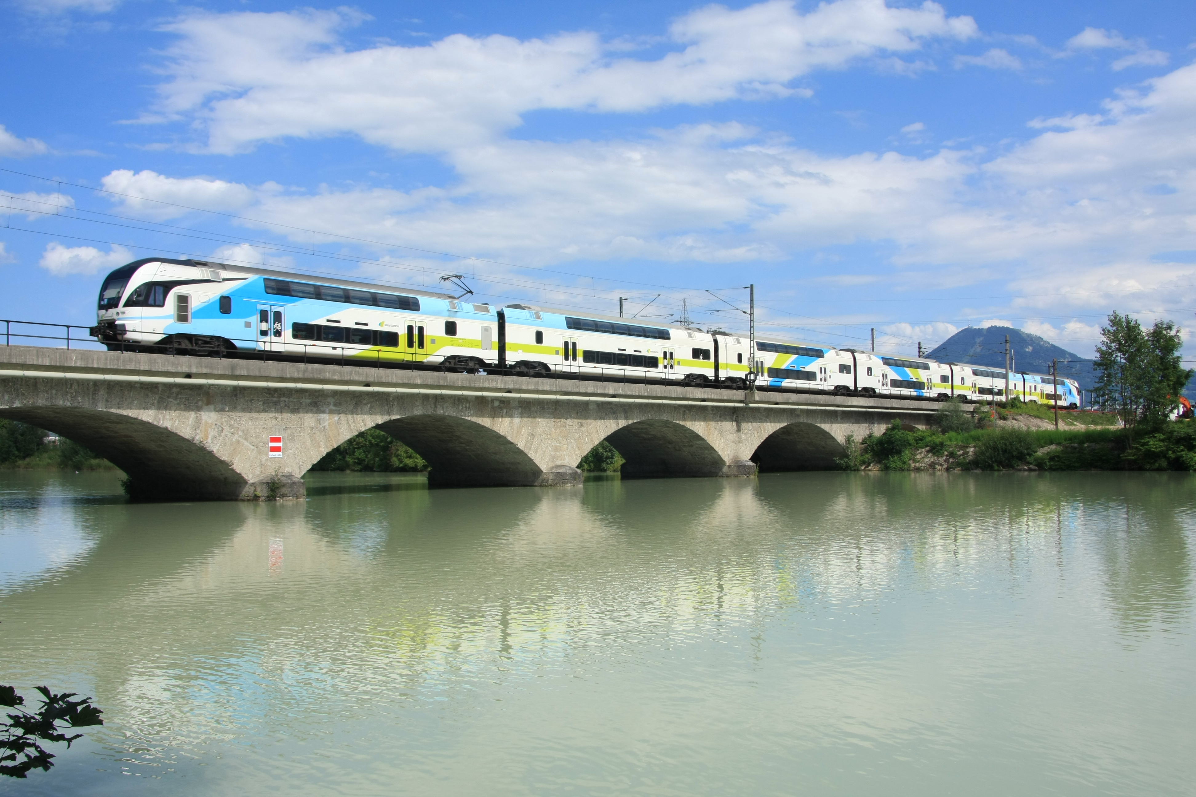 Mit der Westbahn nach Stuttgart Deutschland-Ticket-Rabatt ausprobiert