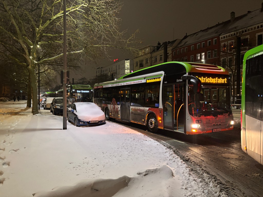 Alle Busse auf dem Weg zum Betriebshof Vahrenwald